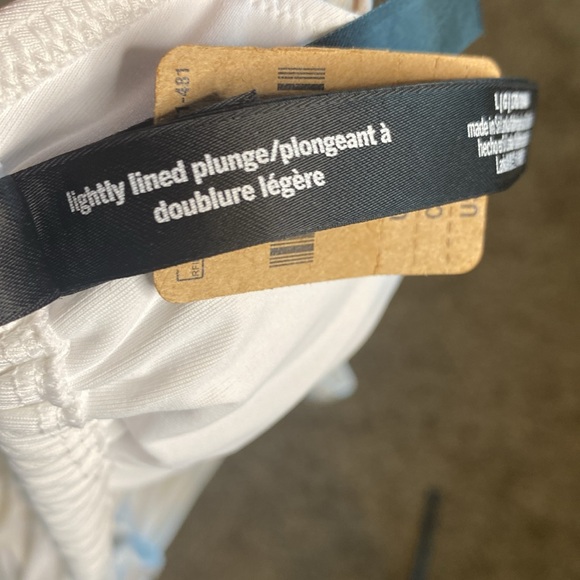 NWT PINK Lightly Lined Plunged White Halter Bikini Top L - Picture 5 of 10